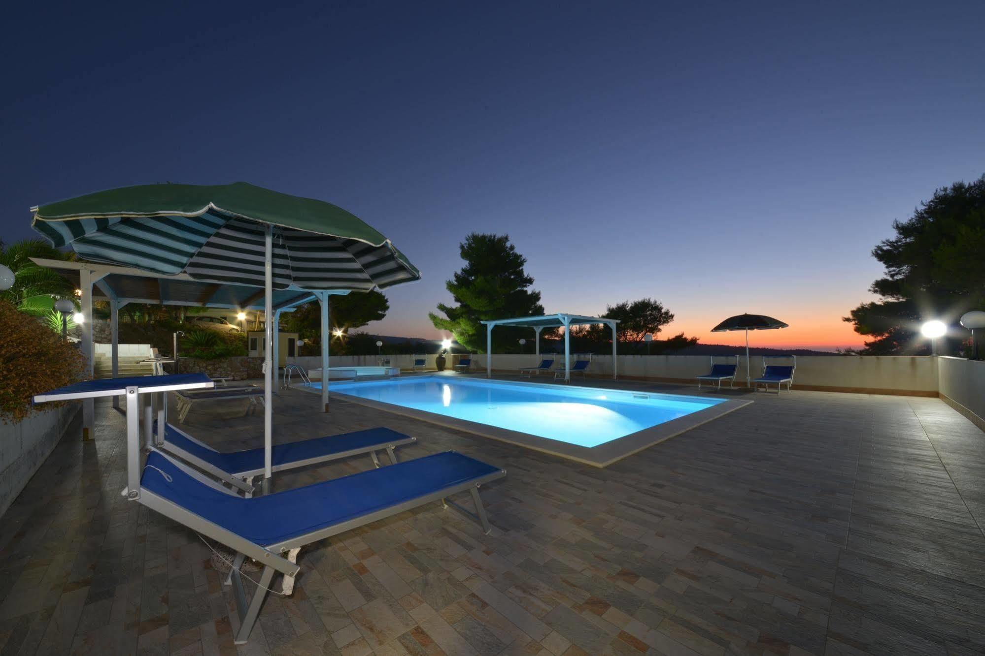 B&B Villa Nicoletta Пескічі Екстер'єр фото